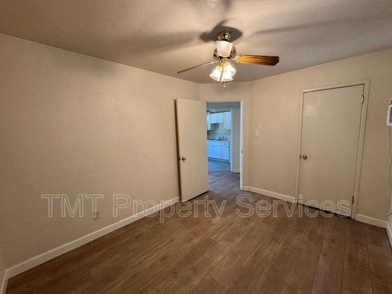 2530 S St #9 - Photo 6 of 15