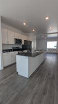 1139 E Hatch Row - Photo 1 of 1