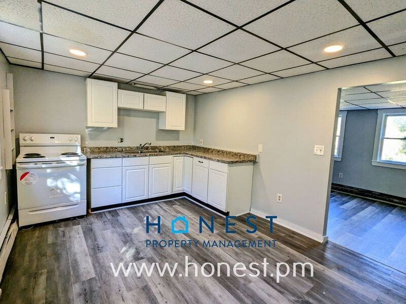 7 Bennett St #2 - Photo 2 of 22