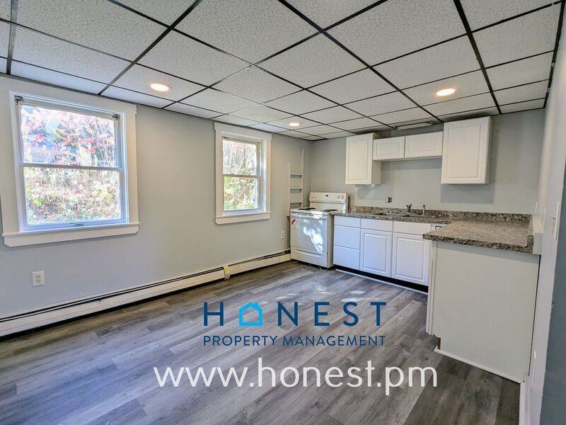 7 Bennett St #2 - Photo 3 of 22