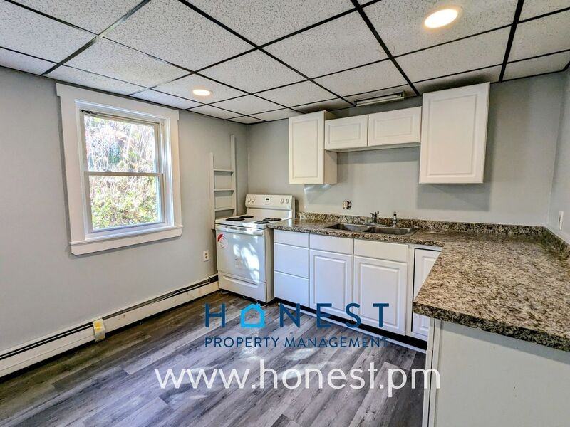 7 Bennett St #2 - Photo 4 of 22