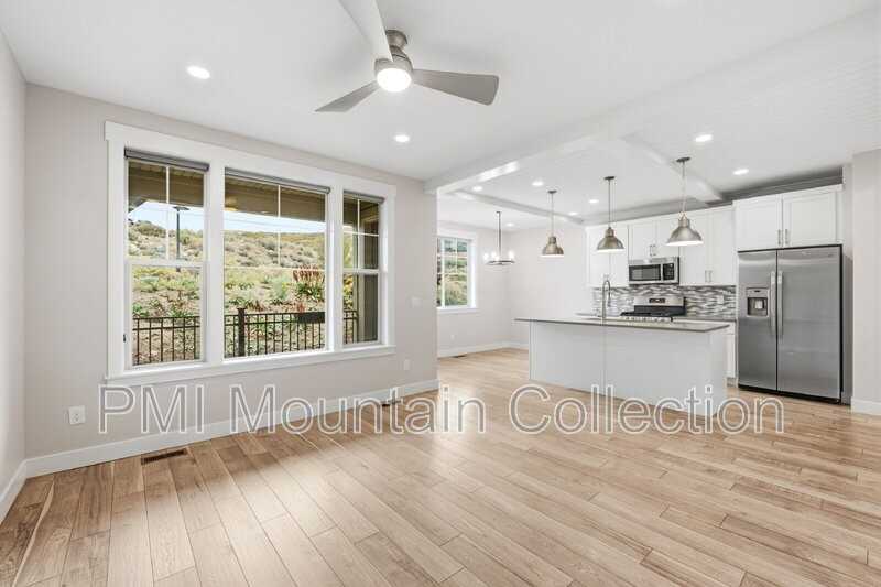 1108 W Wasatch Spring Rd - Photo 2 of 26