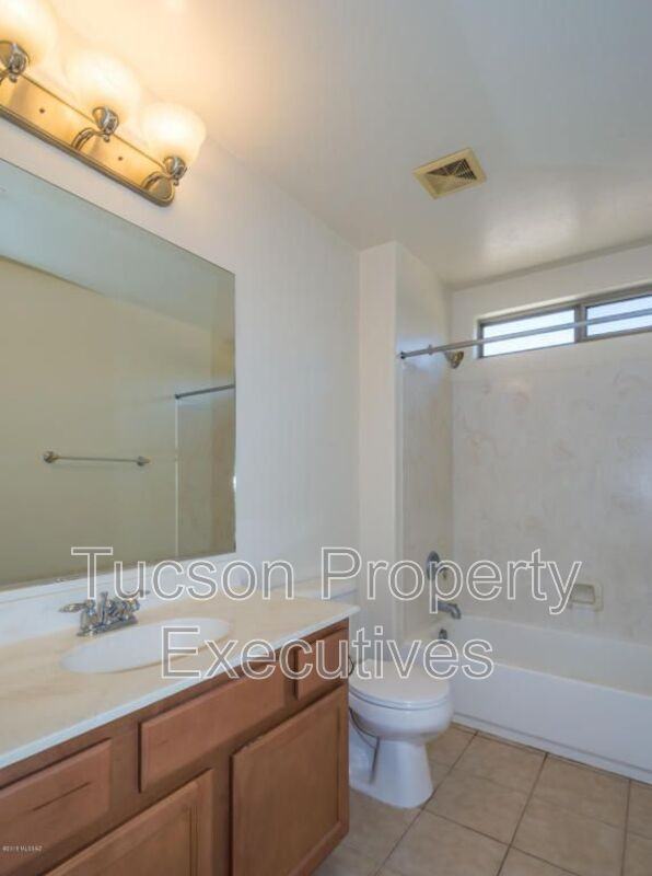 8332 N Johnson Dr - Photo 3 of 19