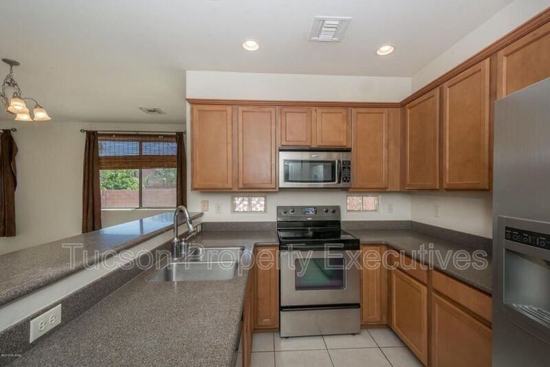 8332 N Johnson Dr - Photo 4 of 19