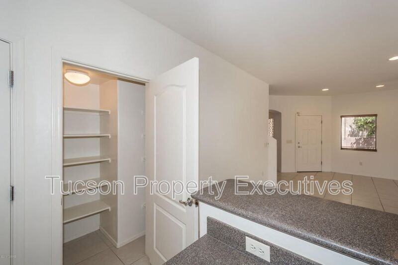 8332 N Johnson Dr - Photo 6 of 19