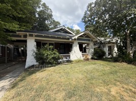 featured image of 2380 Parkway Pl #3