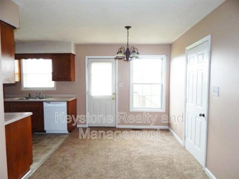 280 Hugh Hunter Rd - Photo 5 of 8