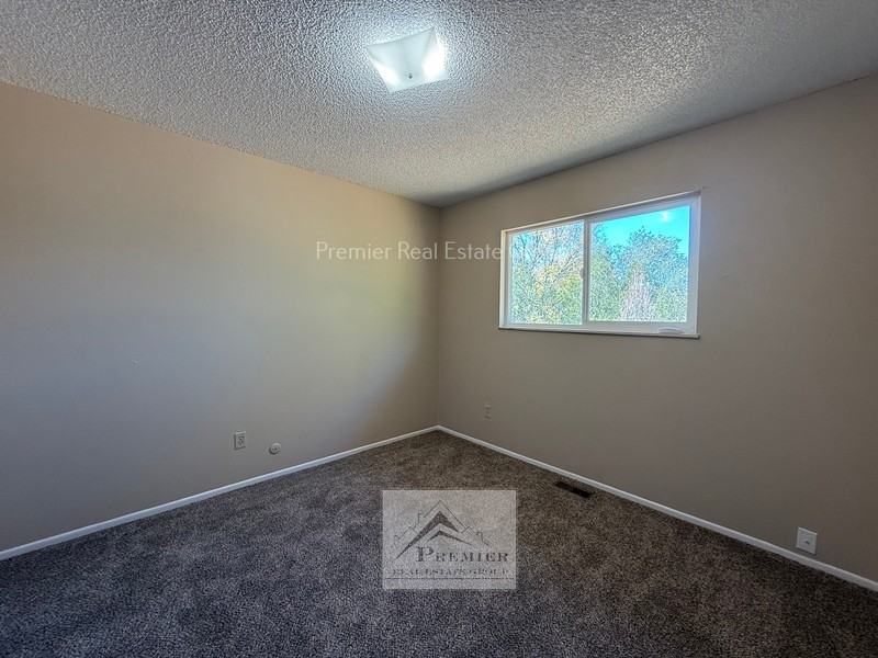 7120 Tilden St - Photo 4 of 12