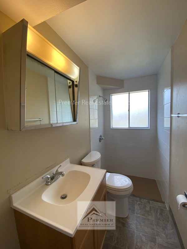 7120 Tilden St - Photo 7 of 12