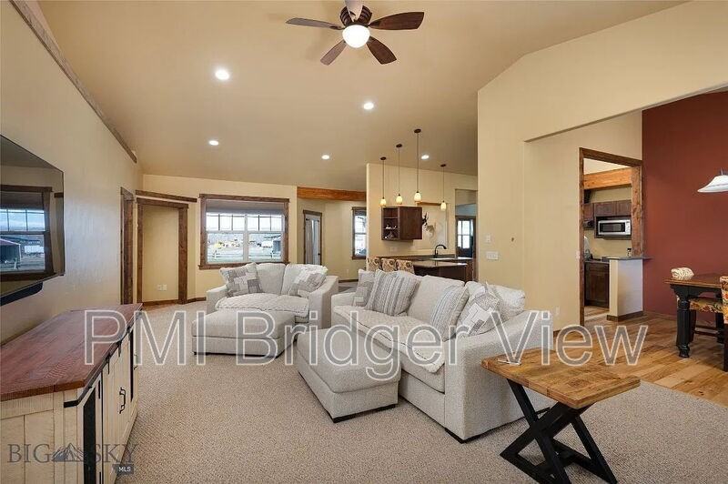 413 Garnet Mountain Way - Photo 6 of 44