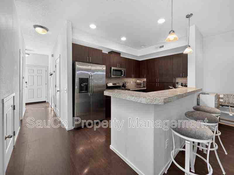 2200 Ne Redelfs Way - Photo 7 of 17