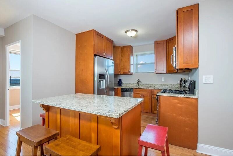 5700 Arlington Ave #11H - Photo 3 of 19