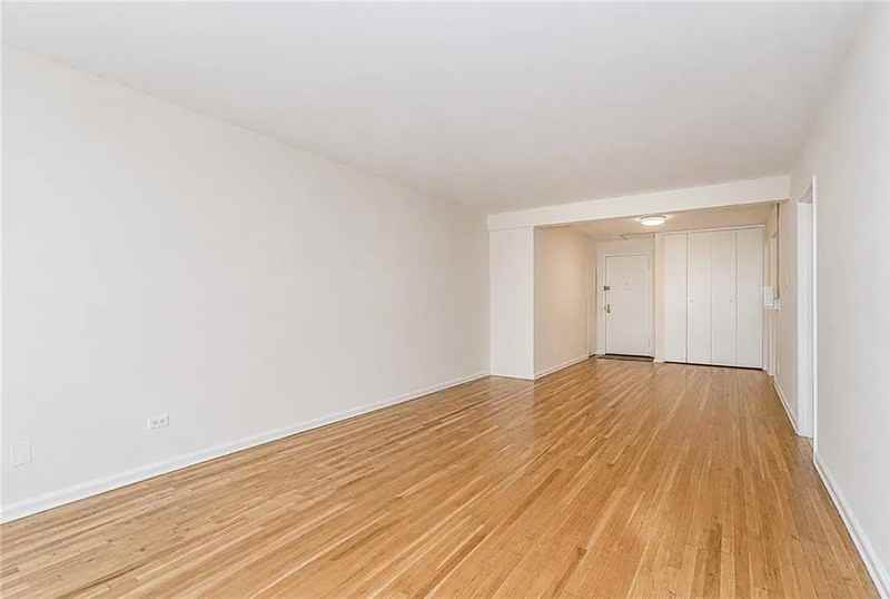 2277 Homecrest Ave #3D - Photo 7 of 15