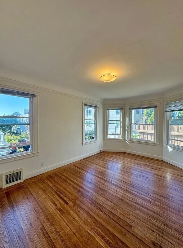 1344 Chestnut St #1344A - Photo 4 of 14