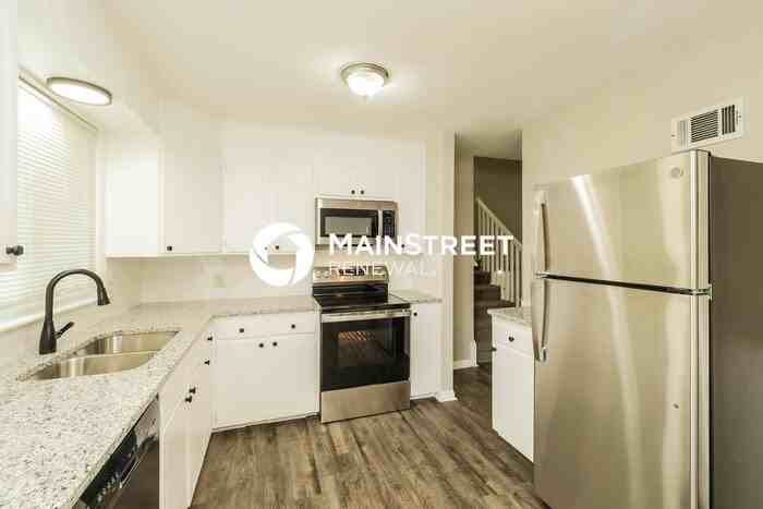 7908 E 117 St - Photo 7 of 20