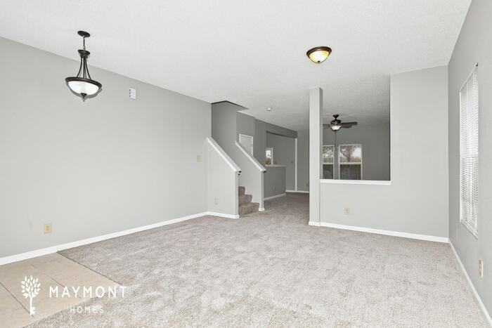 2104 Bridlewood Dr - Photo 5 of 16