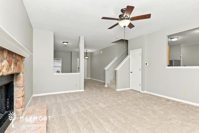 2104 Bridlewood Dr - Photo 7 of 16