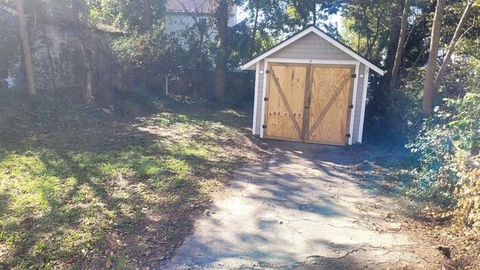 2845 Lawndale Ave - Photo 2 of 15