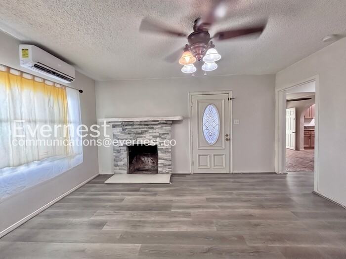7821 Troost Ave - Photo 2 of 22