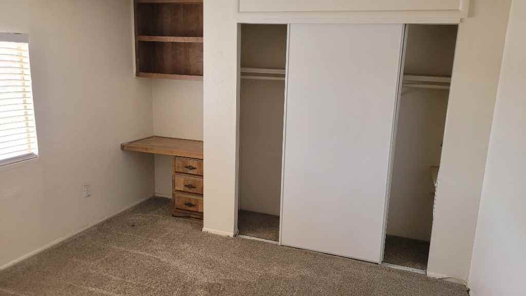 1216 N 359th Ave - Photo 6 of 8