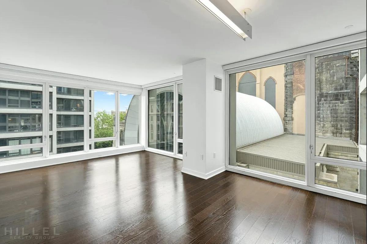 W 113th St #714 - Photo 3 of 20