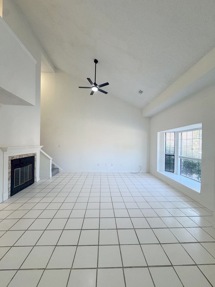 5851 Ridgehill Dr #1 - Photo 2 of 15