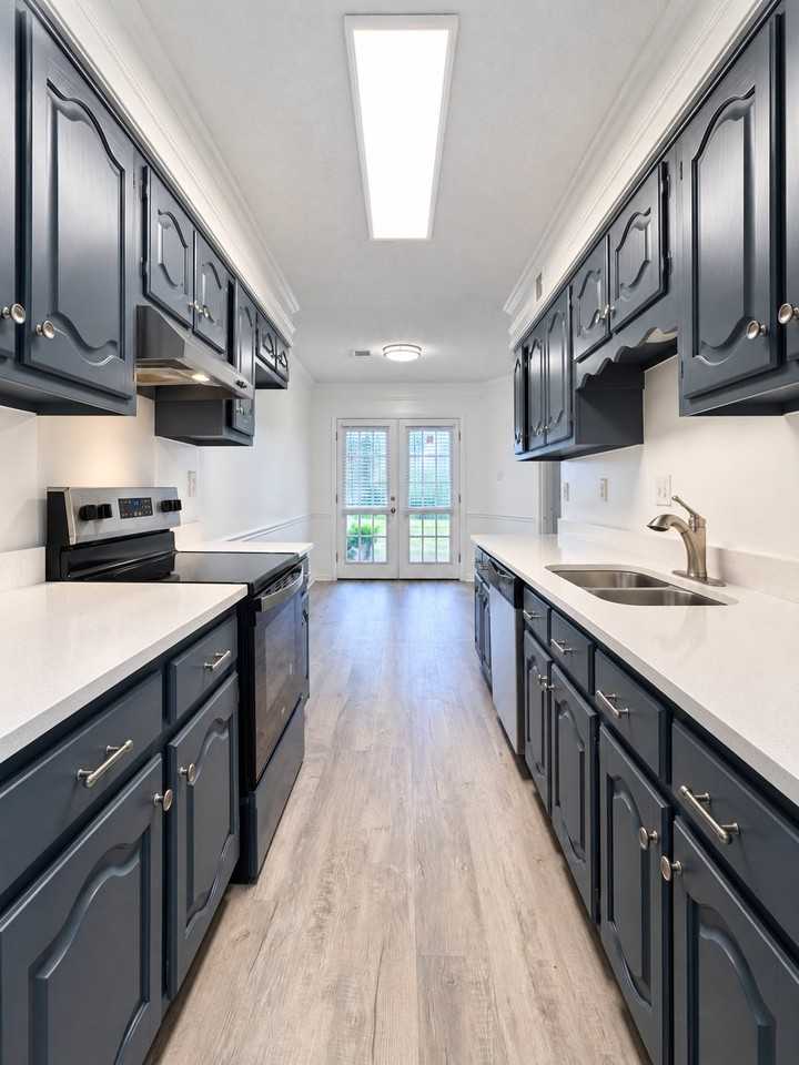 5851 Ridgehill Dr #1 - Photo 5 of 15