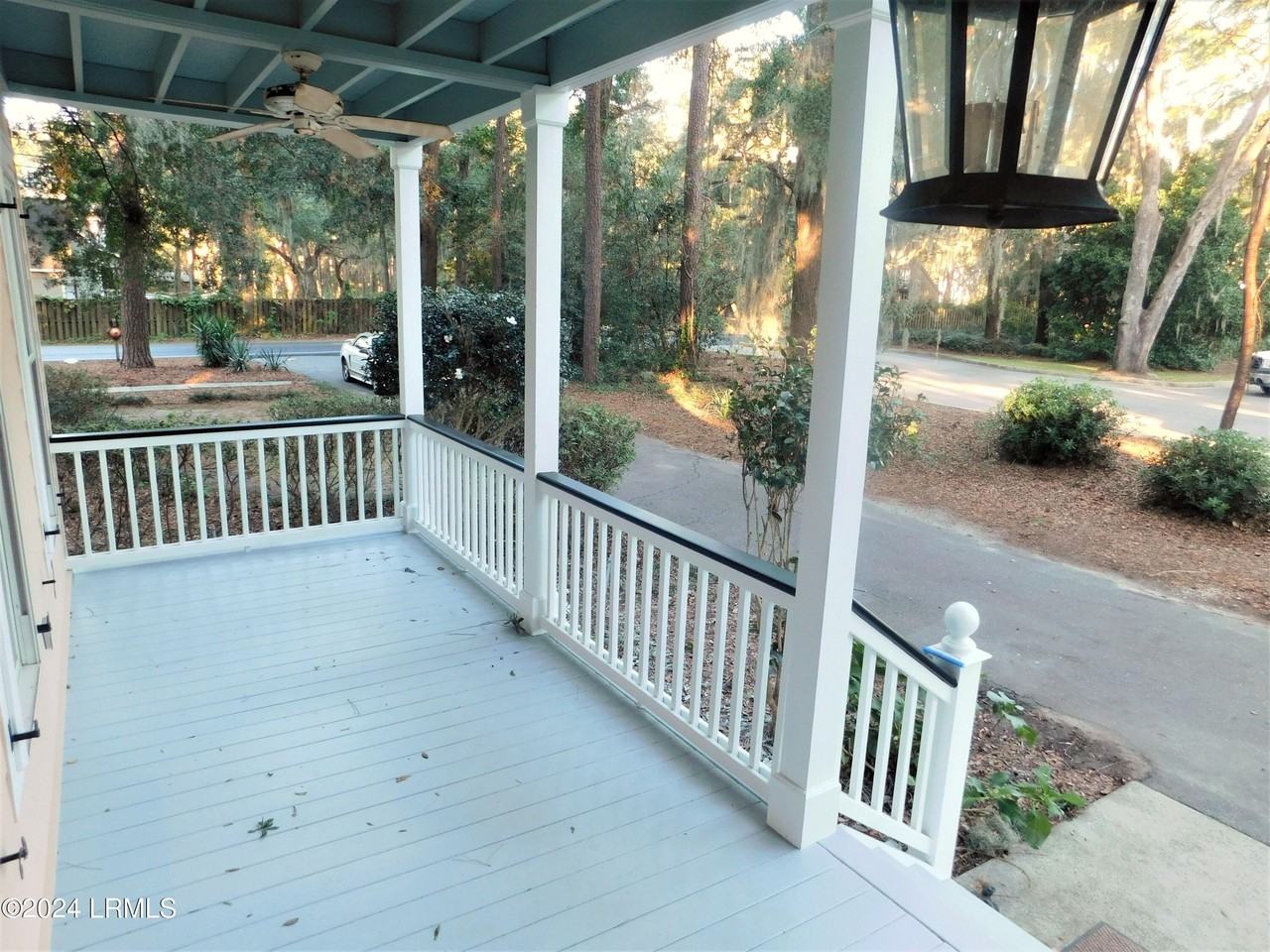 9 Meridian Rd - Photo 7 of 42