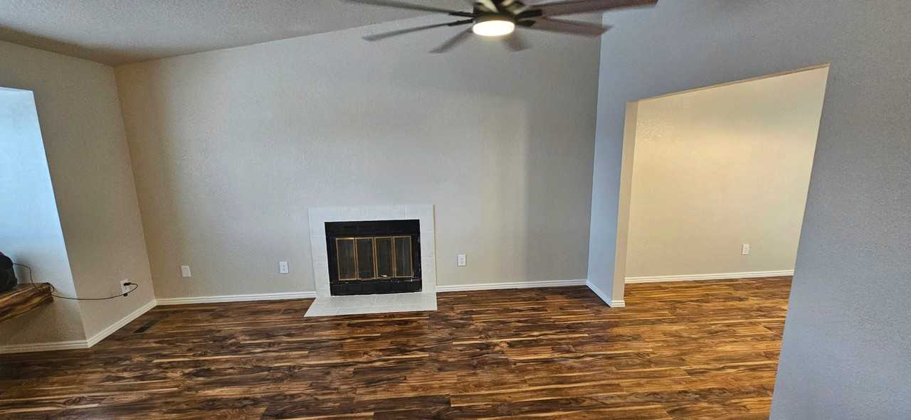 1671 Troy Ct #1 - Photo 6 of 34