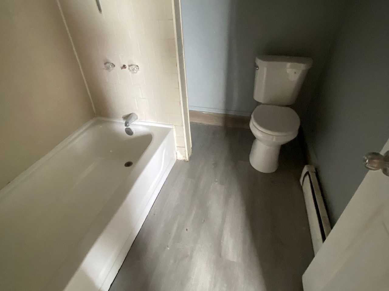 1589 Park Street - Photo 3 of 9