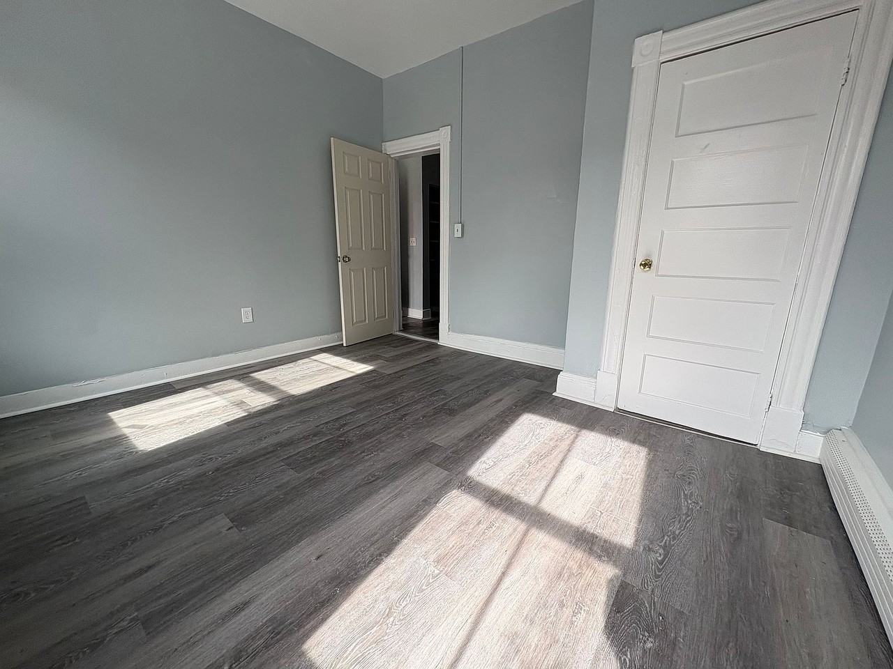 637 - 641 Park Street - Photo 7 of 10