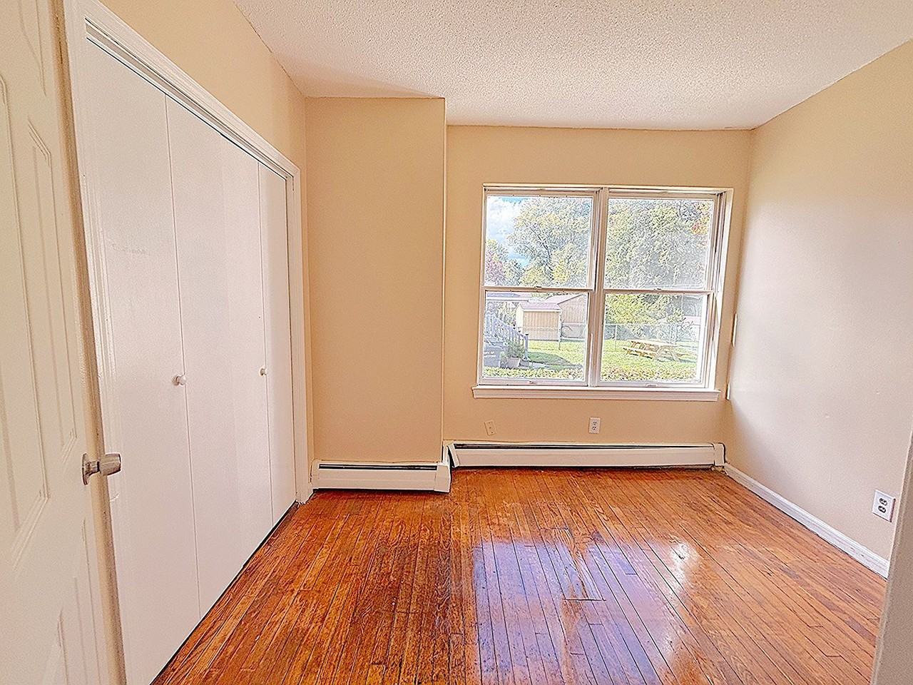 34 Bonner Street - Photo 3 of 10