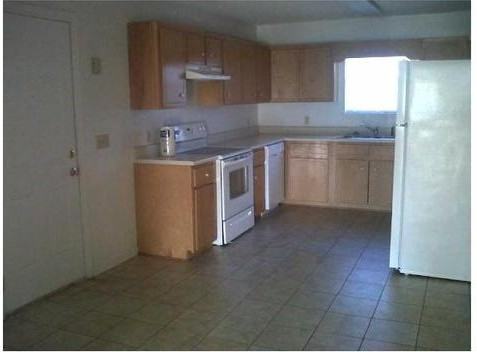 1451 Coalition Cir #1451 - Photo 3 of 6