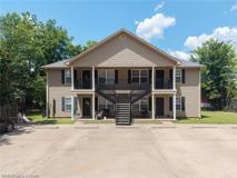 310 Jefferson St - Photo 1 of 1
