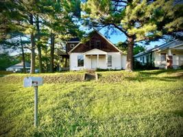 featured image of 1404 Callahan St #1