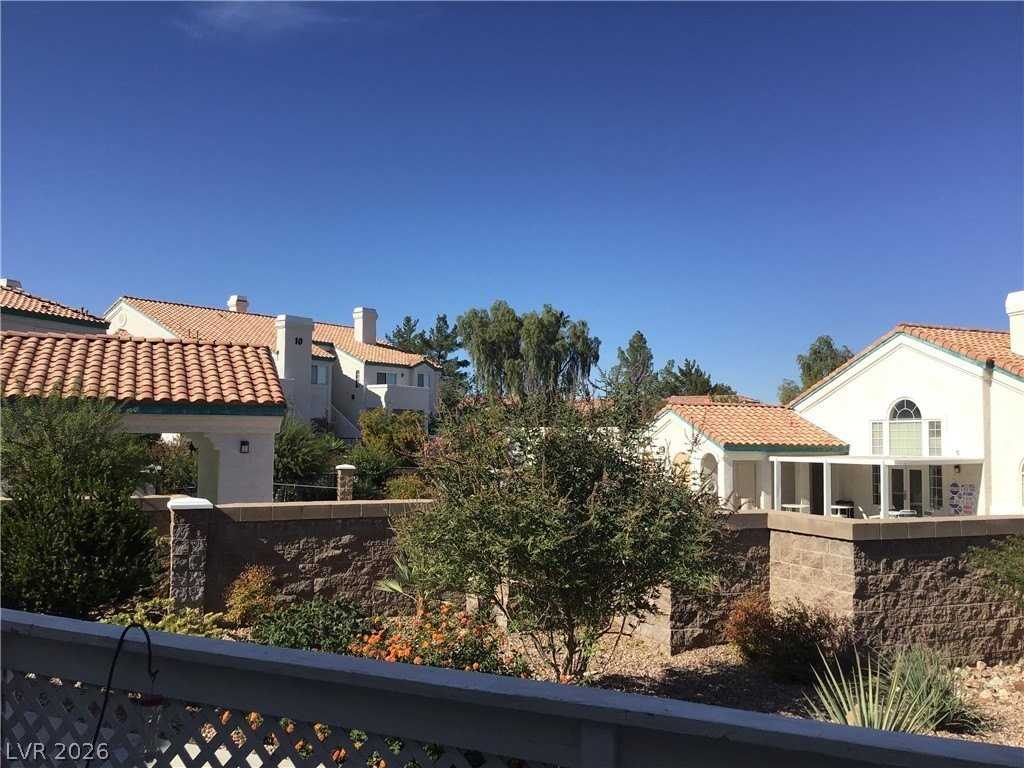 1676 Normandy Way #0 - Photo 7 of 28