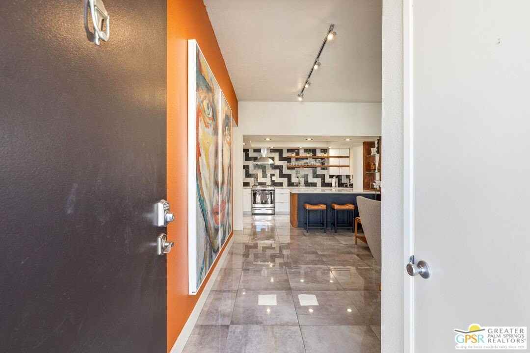 427 N Calle Rolph - Photo 3 of 50
