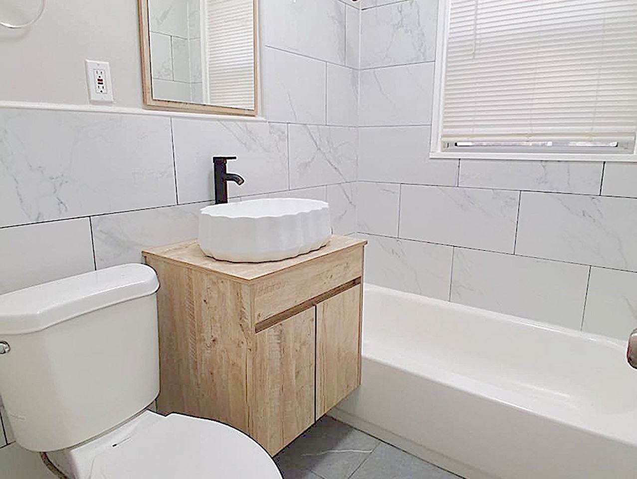 301 Dover St #1 - Photo 3 of 10