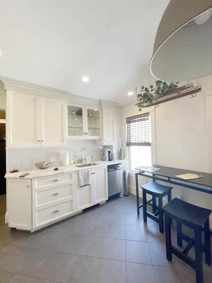 47 Edward St #2 - Photo 2 of 11
