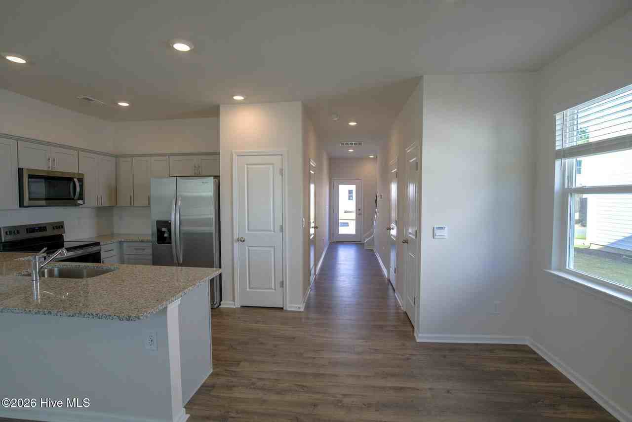 2037 Clock Rd - Photo 3 of 18