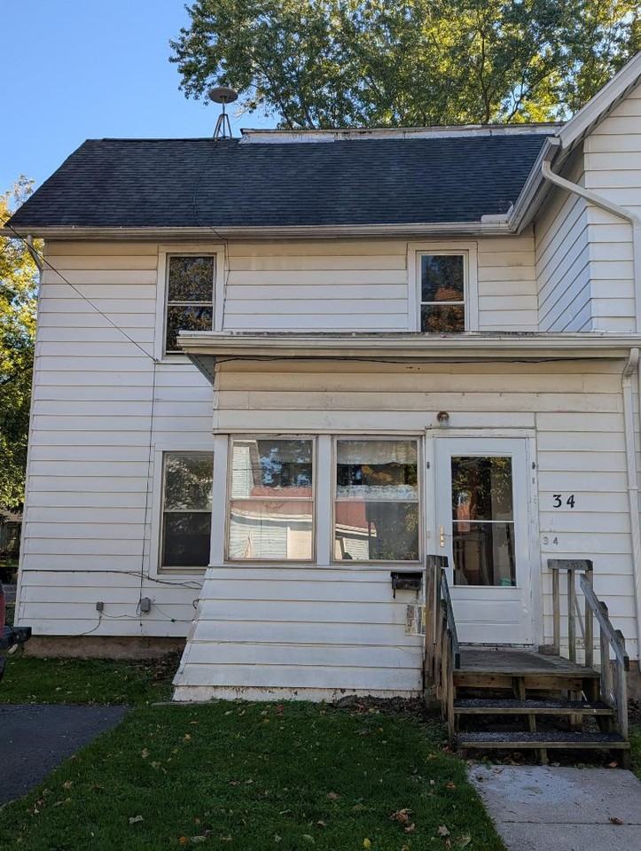 34 Spring St