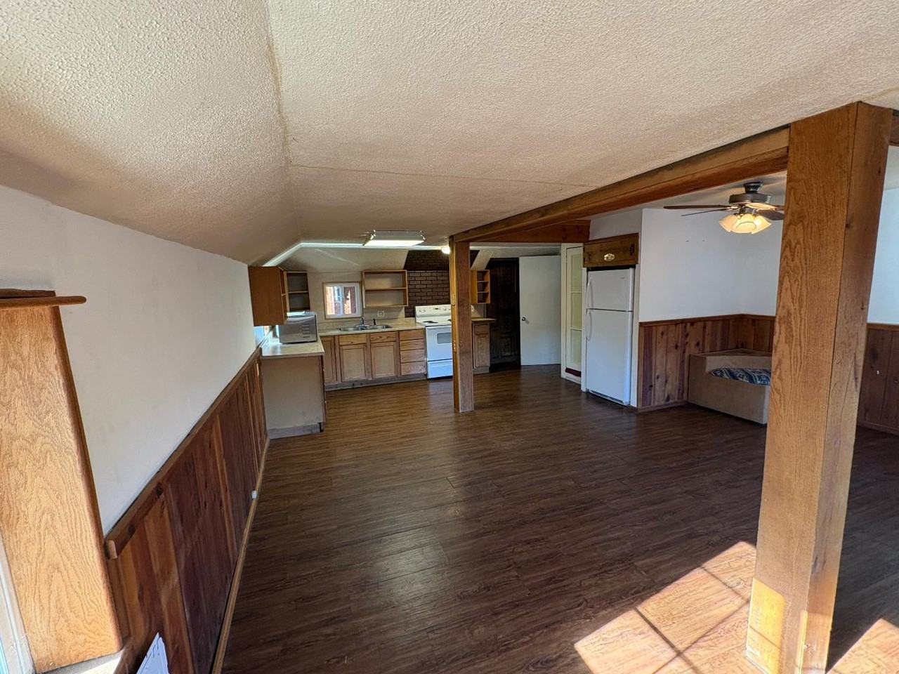 1720 Main St - Photo 6 of 10