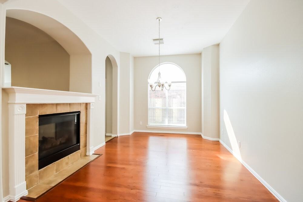 14102 Seagler Springs Ln - Photo 5 of 16