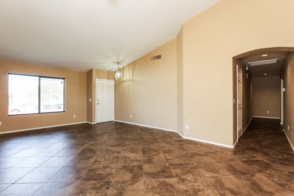 16188 N 158th Ave - Photo 4 of 16