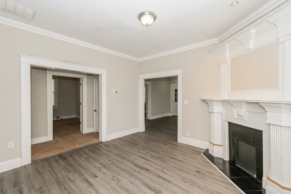 1457 Wadley Ave - Photo 5 of 25