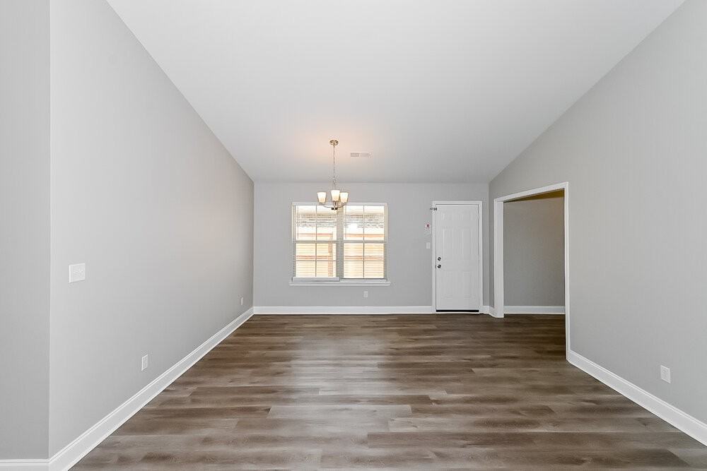 2922 S Hartland Dr - Photo 5 of 16