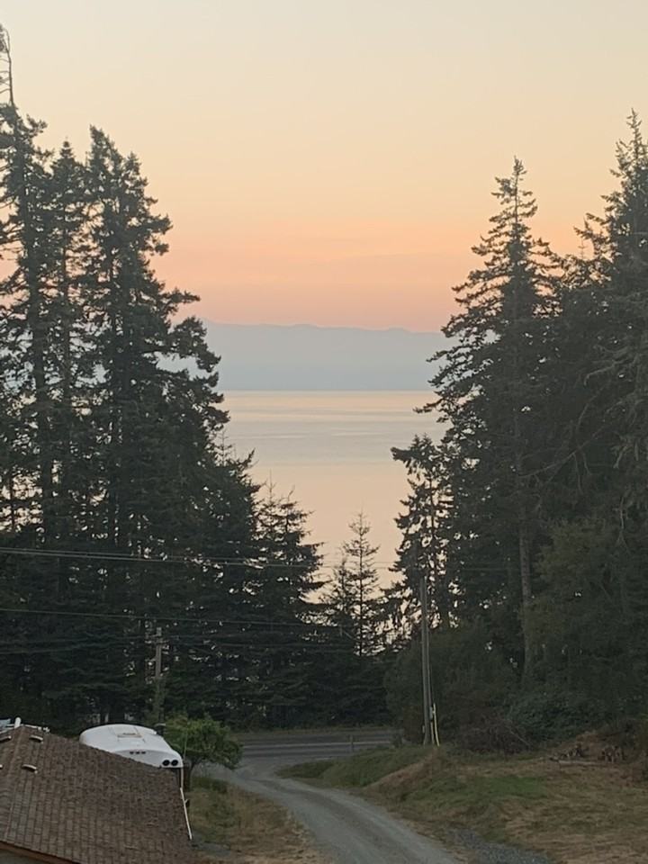 7818 West Coast Road - Photo 2 of 16