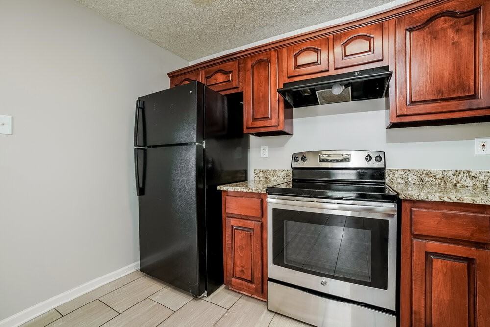 5713 Kaitlyn Dr W - Photo 6 of 17