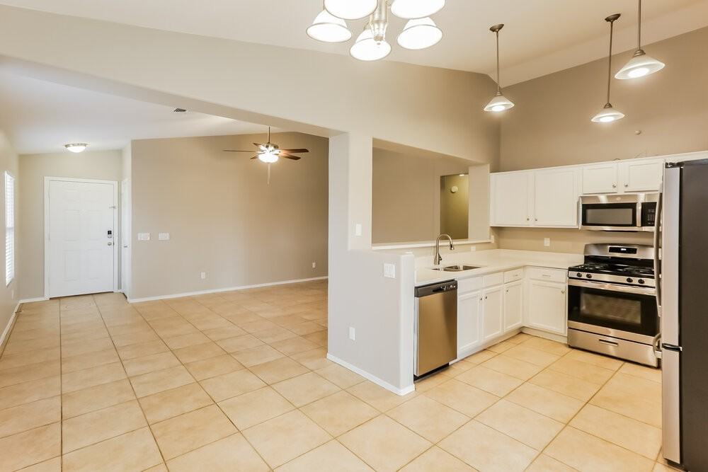 13301 N 123rd Ln - Photo 7 of 16