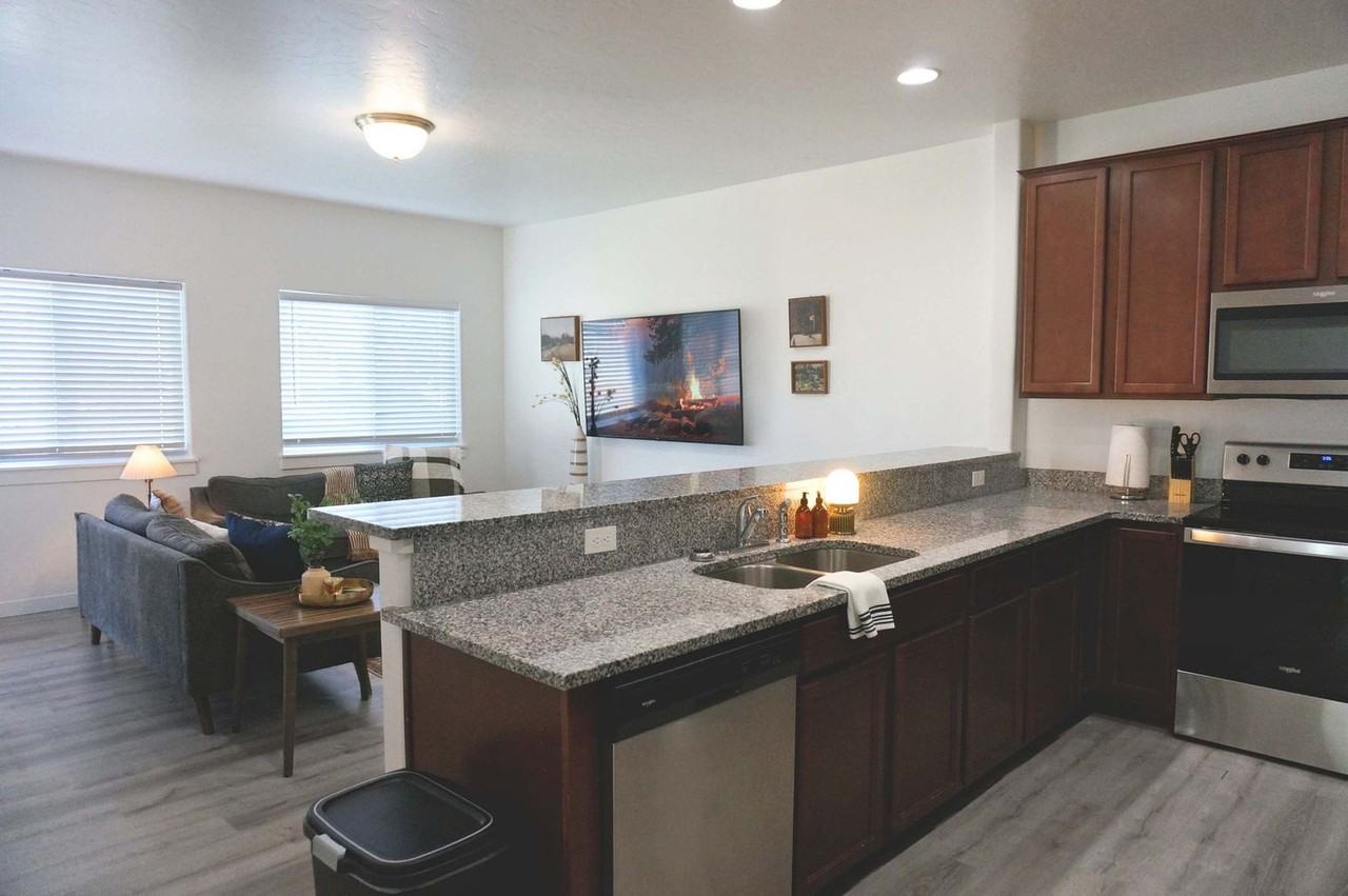 5643 E Bollo St #1638264P - Photo 7 of 50
